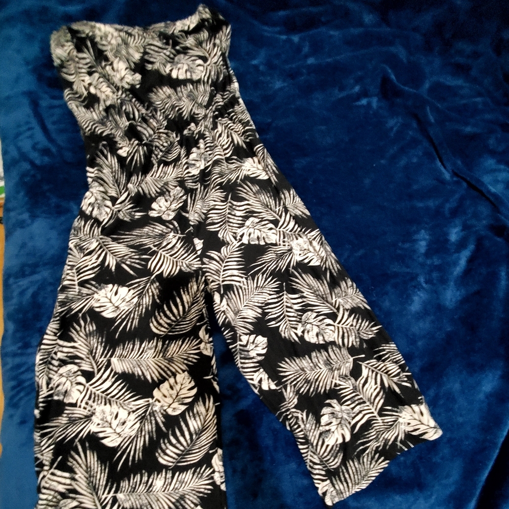 romper large - Picture 2 of 3